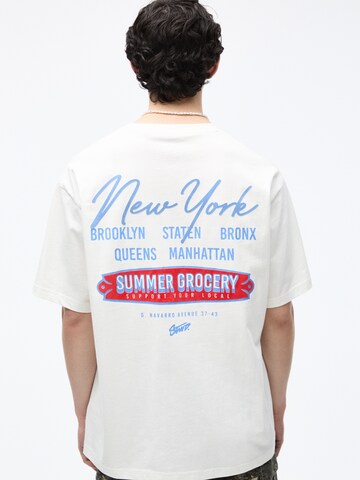 Pull&Bear T-shirt 'SUMMER GROCERY' i vit: framsida