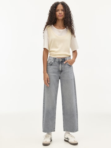 Pull&Bear Zvonové kalhoty Džíny – šedá