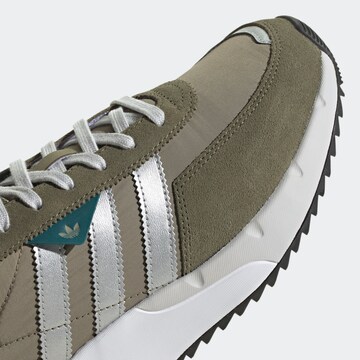 ADIDAS ORIGINALS - Sapatilhas baixas 'Retropy F2' em verde