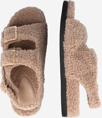 Sofie Schnoor Slippers in Beige