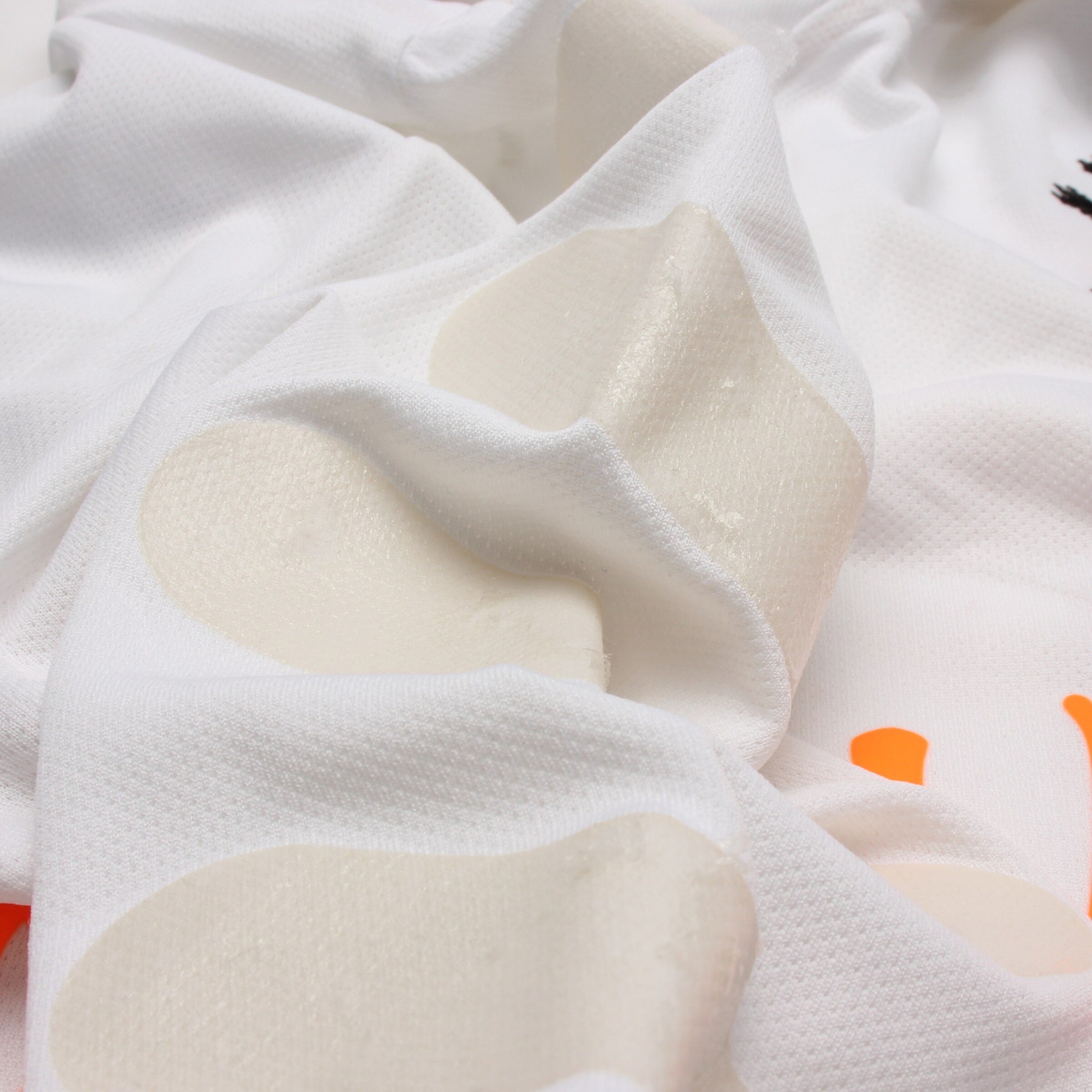 Off-White Button Up Shirt in M in Mixed colors