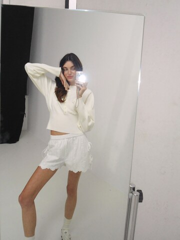 Pull-over Cie Cie en blanc