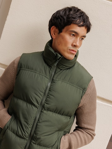 Pull-over 'Leart' DAN FOX APPAREL en beige