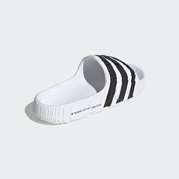 ADIDAS ORIGINALS Μιούλ 'Adilette 22' σε λευκό