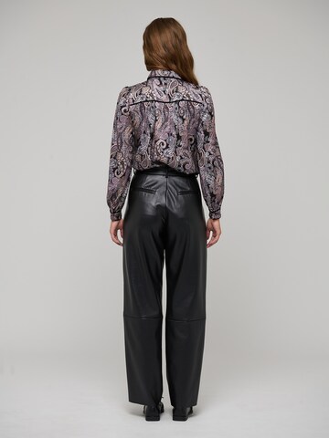 regular Pantaloni ' RoxanneDEA ' di Dea Kudibal in nero
