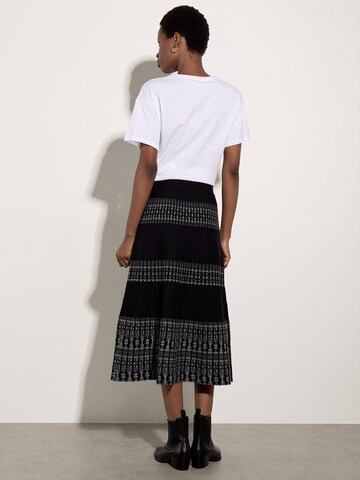 Gonna ' Rock ' di Apricot in nero