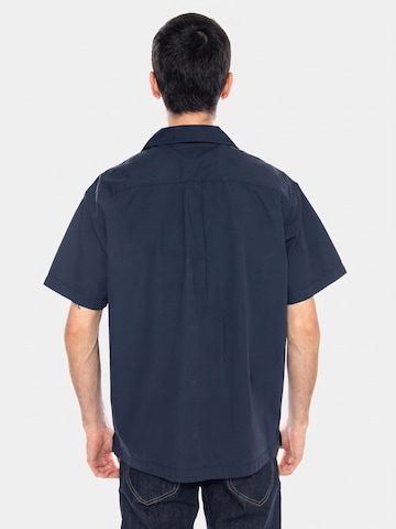 Comfort fit Camicia 'SS W Resort Shirt Navy Floral Blue' di WRANGLER in blu