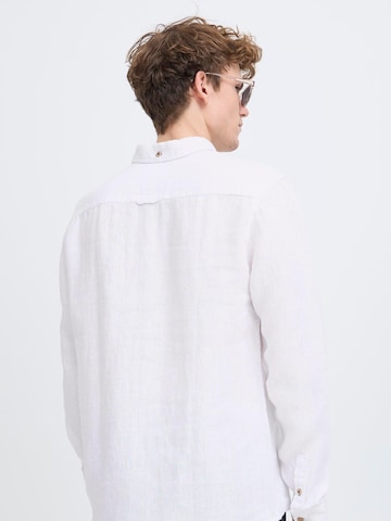 Kronstadt - Ajuste regular Camisa 'Heart' en blanco