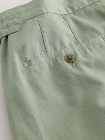 Regular Pantalon à pince Next en vert