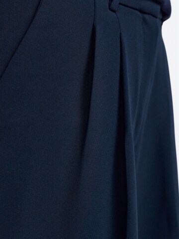 Wide leg Pantaloni con pieghe di Rich & Royal in blu