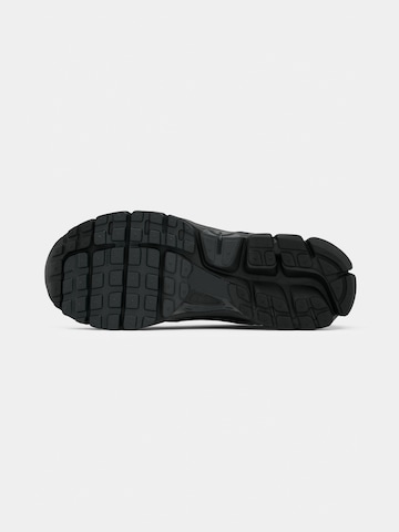 Nike Sportswear Sneaker 'Zoom Vomero 5' in Schwarz