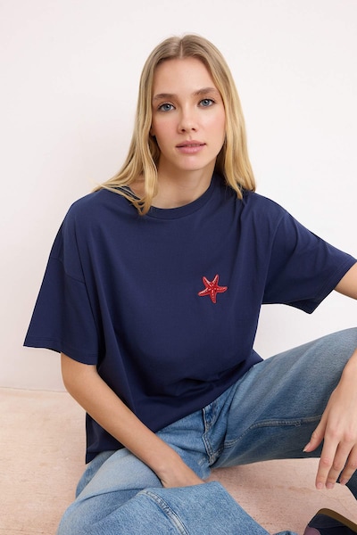 Trendyol T-shirt en XS en bleu marine, Vue avec produit