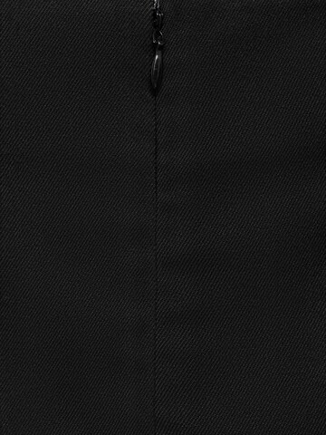 Fustă 'Grunge' de la MANGO pe negru