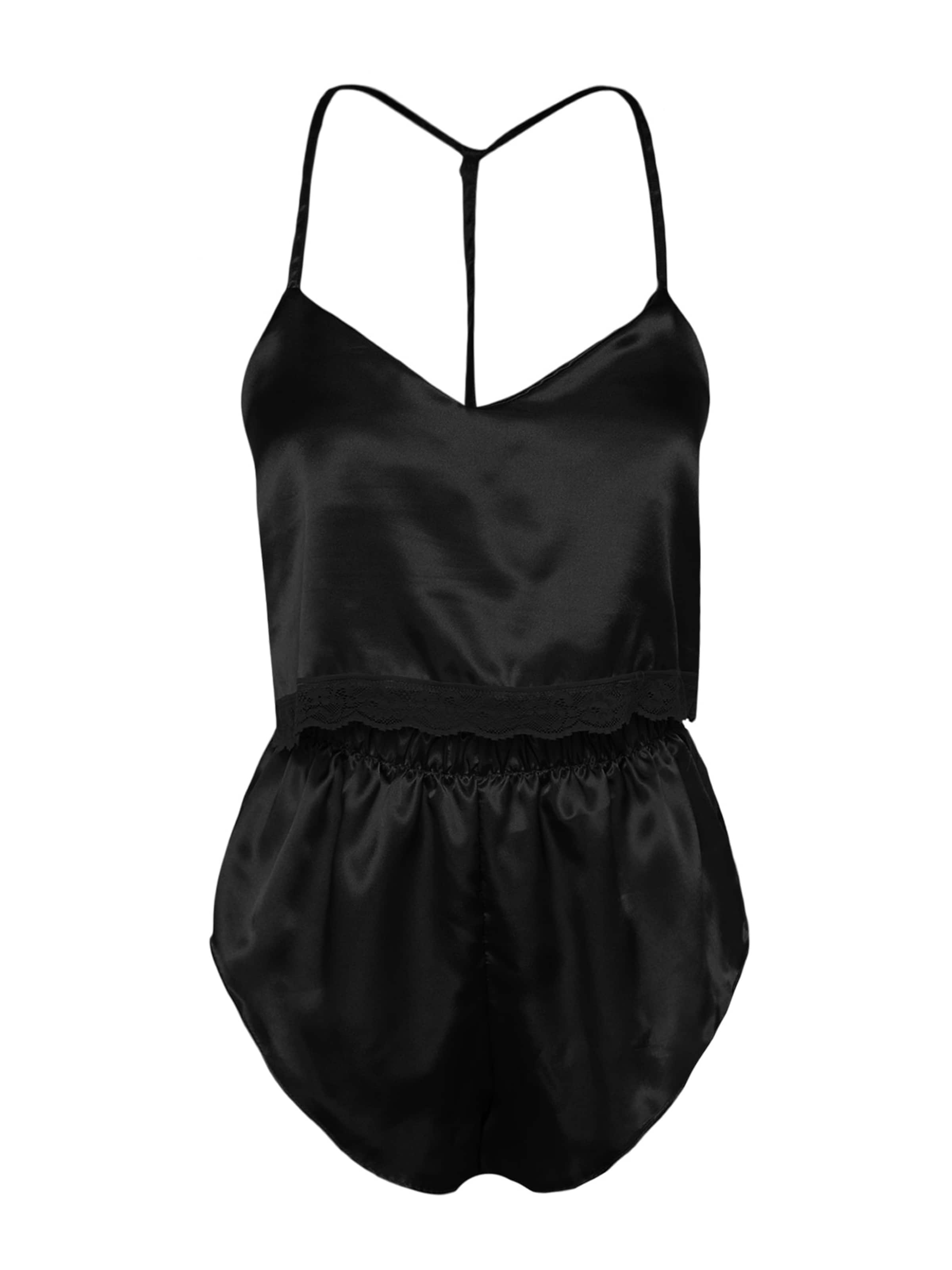 Trendyol Pyžamo – černá: přední strana