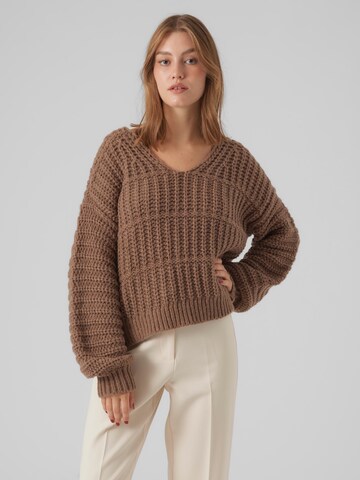 VERO MODA Sweater 'Smilla' in Brown: front