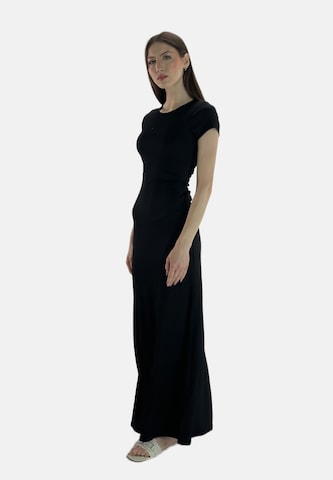 Elara Dress in Black