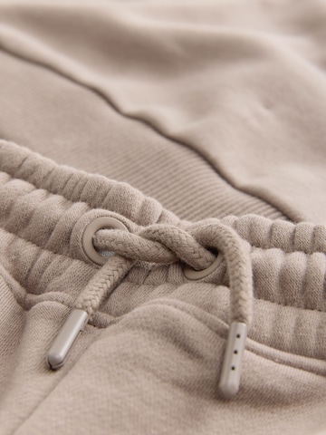 Next - Conjunto en beige