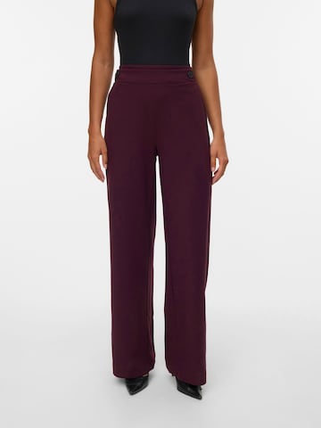 Wide leg Pantaloni di VERO MODA in rosso: frontale