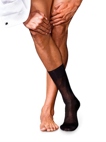 FALKE Socken 'No. 9 Pure Fil d´Écosse' in Schwarz: Vorderseite