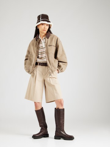 Maglietta di Monki in beige