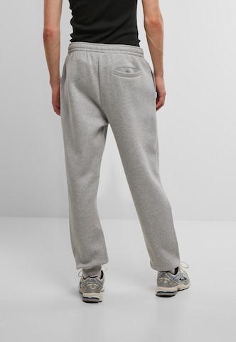 Effilé Pantalon Bruno Banani en gris