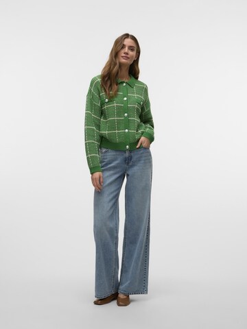 VERO MODA Gebreid vest 'VMShorna' in Groen