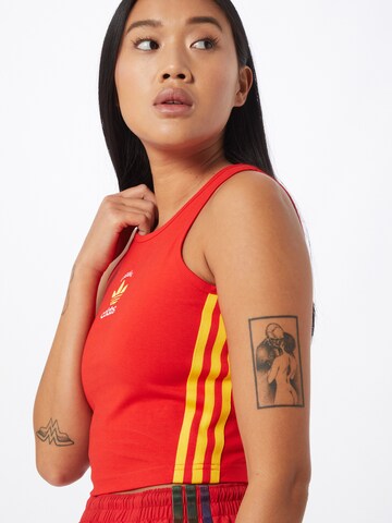 Top di ADIDAS ORIGINALS in rosso