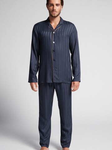 IUMAN Intimissimi Uomo Pyjama lang in Blau: Vorderseite