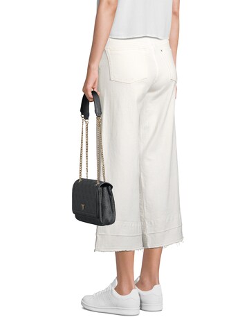 GUESS Válltáska 'Noelle II' - fekete