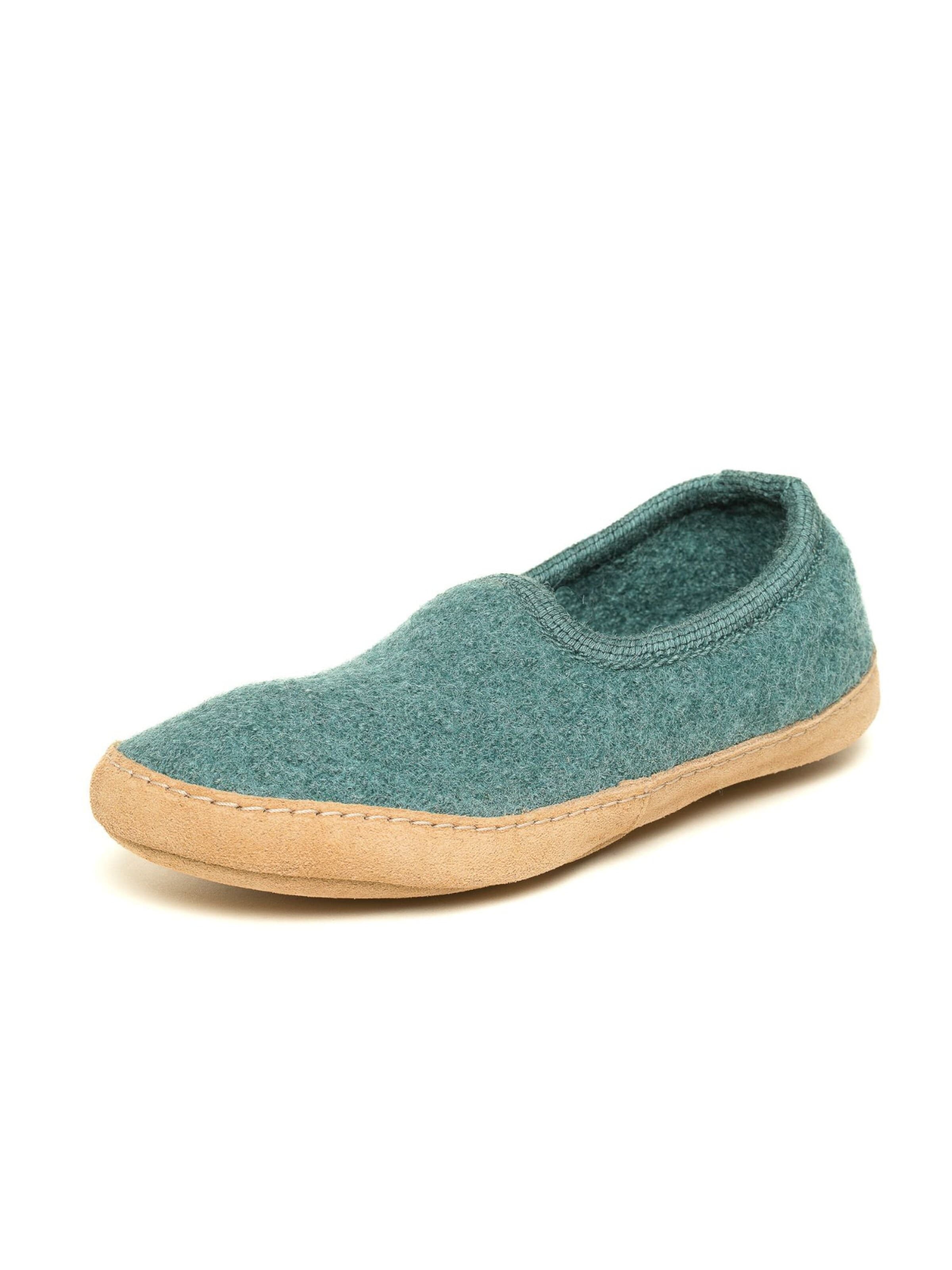 Gottstein Slippers 'Walkpantoffel Cheyenne' in Green: front