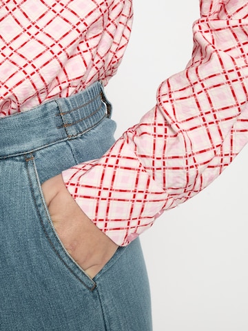 Peppercorn Regular Pants 'Noèlle' in Blue