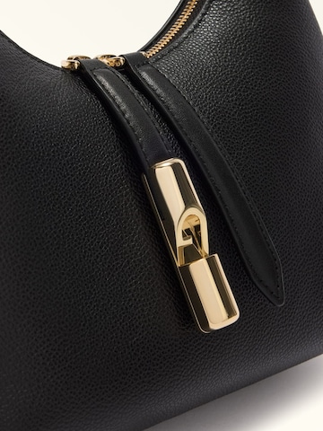 FURLA - Bolso de hombro en negro