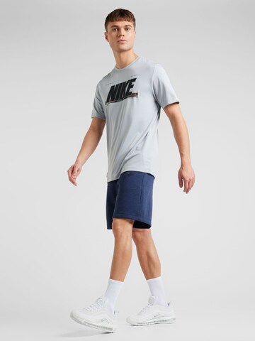 Loosefit Pantaloni di Nike Sportswear in blu