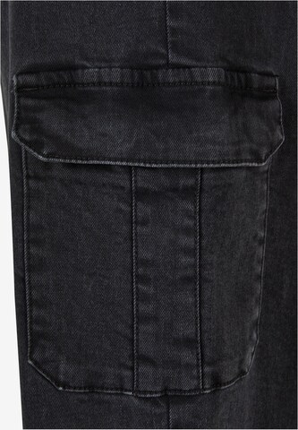 Urban Classics - Perna larga Calças de ganga cargo em preto