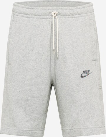 Nike Sportswear Regular Broek in Grijs: voorkant