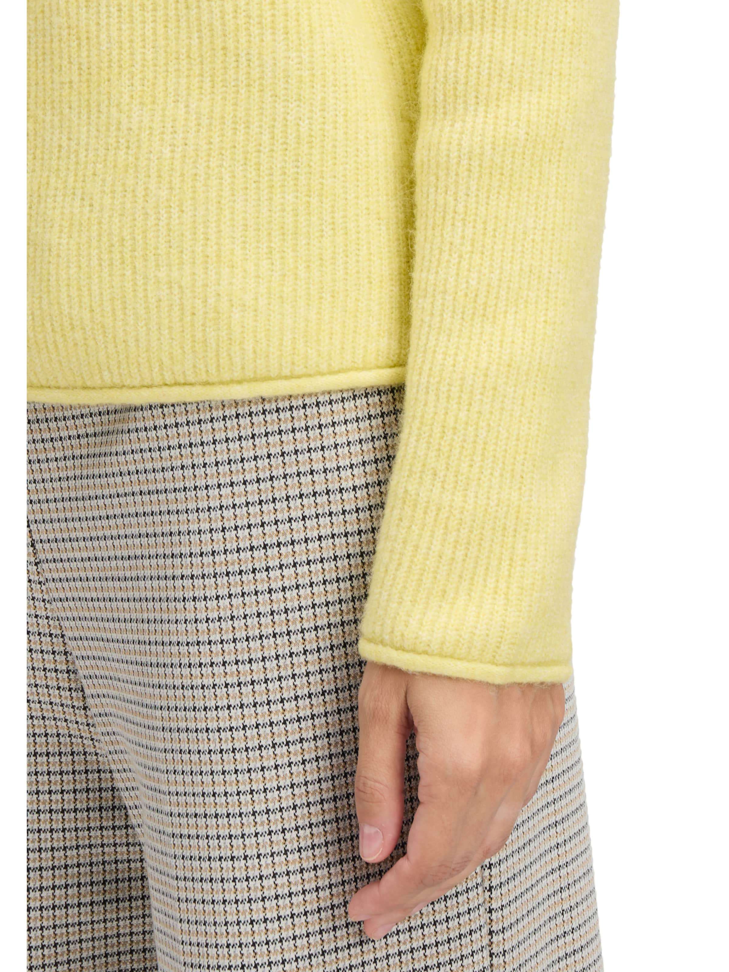 Pullover di Cartoon in verde