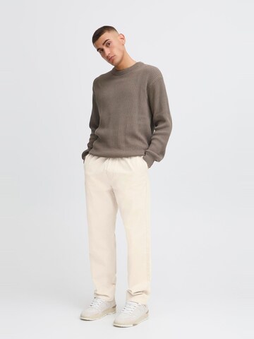 !Solid Regular Chino ' SDLIAM ' in Beige