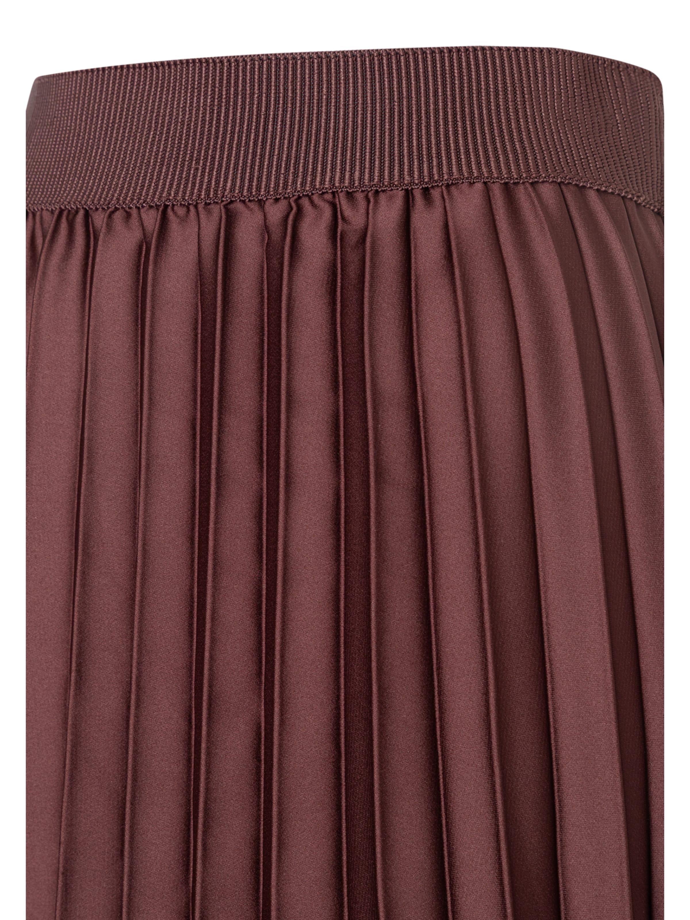 MORE & MORE Skirt in Red