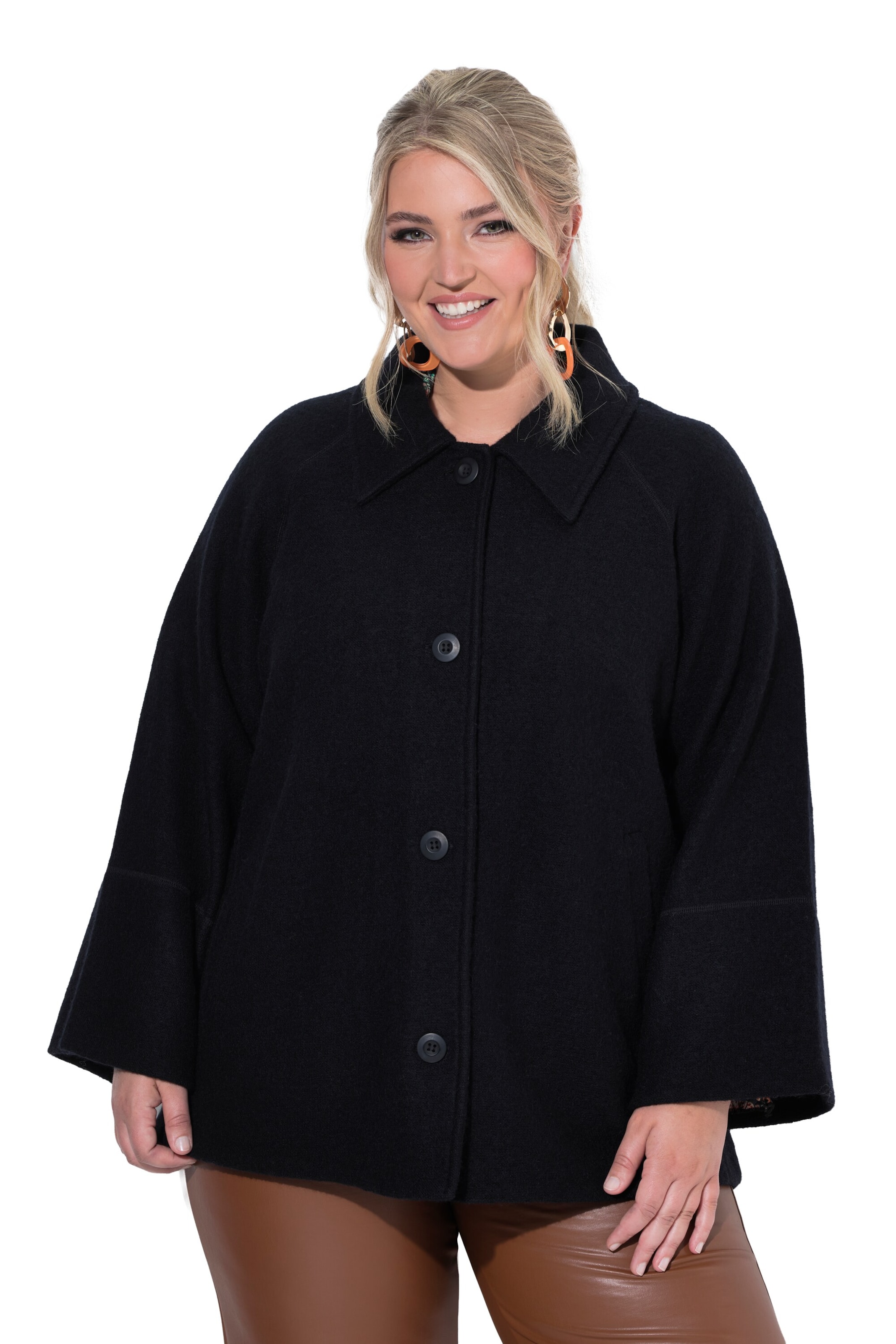 Ulla Popken Jacke in Schwarz: Vorderseite