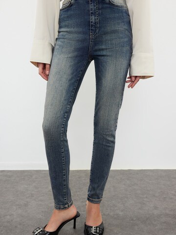 Trendyol Skinny Jeans in Blauw
