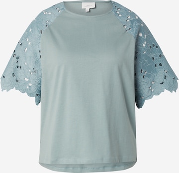 ONLY Carmakoma Shirt 'CARLina' in Green: front