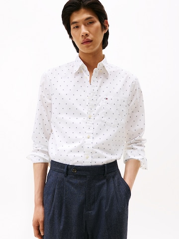 TOMMY HILFIGER Regular fit Ing 'FLEX' - fehér: elől