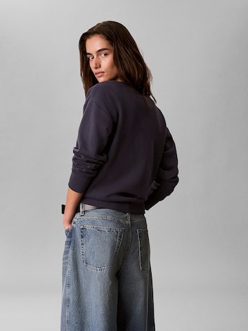 Calvin Klein Sport Sweatshirt in Blue