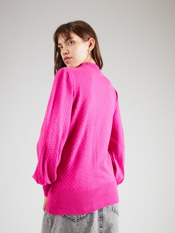 Trendyol Пуловер в розово