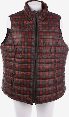 C&A Vest in 4XL in Red: front