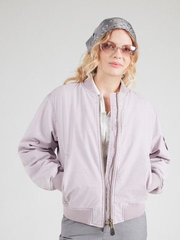 GUESS JEANS Overgangsjakke i lilla: forside