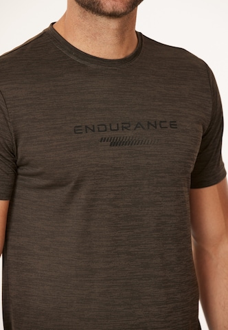 ENDURANCE - Camiseta funcional 'Portofino' en marrón