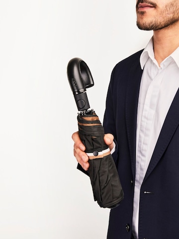 Parapluie 'Pocket umbrella Iconic Black' BOSS en noir