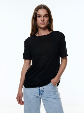 EDITED T-shirt 'Weya' i svart: framsida