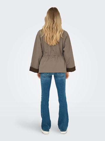 ONLY - Casaco meia-estação 'ONLEJA' em castanho